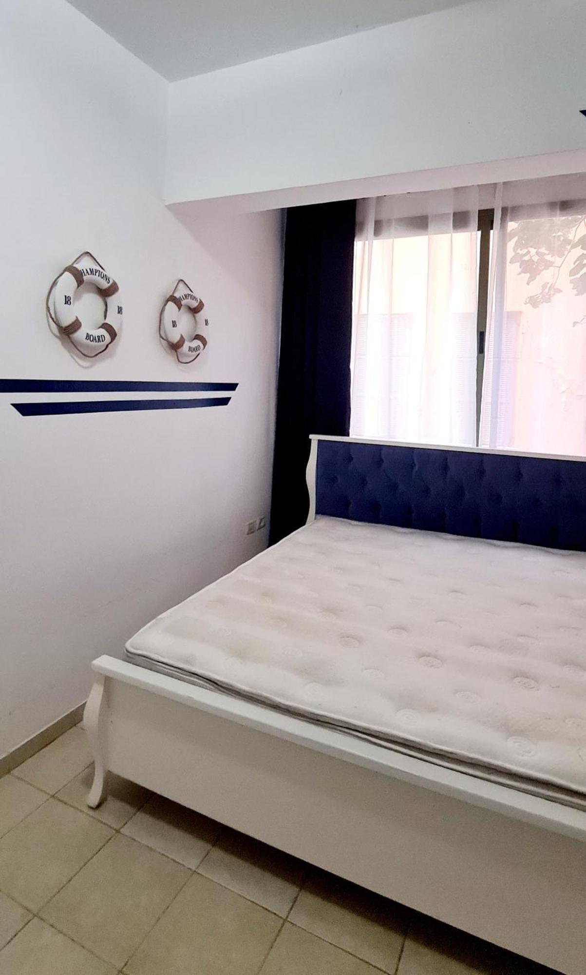 Nice Apartments On Ben Yehuda Str Tel Aviv Bilik gambar